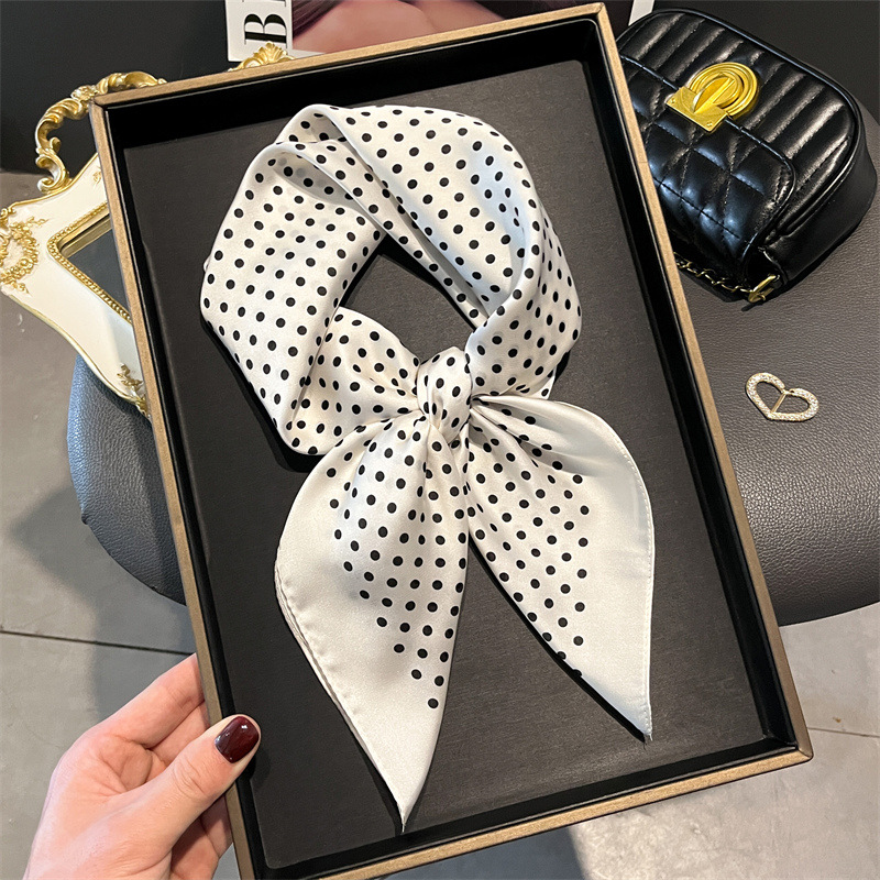 Lüks yeni baskılı atkılar kadı - Luxury Bags Trending incelemesi ve fiyatı