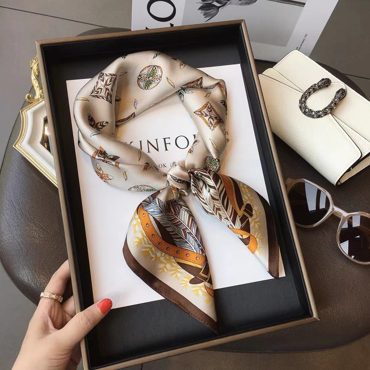 Lüks Moda Baskı 70*70 cm Ipek  - Luxury Bags Trending incelemesi ve fiyatı