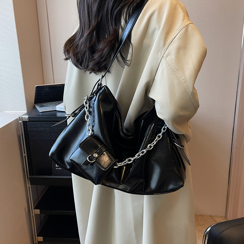 Kadınlar için lüks tasarımcı ç - Xl Luxury Bags incelemesi ve fiyatı