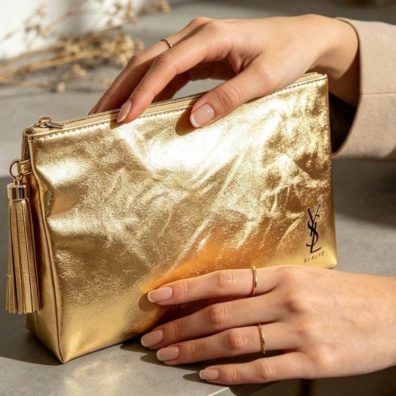 YSL Altın Kozmetik Çantası, Ta - Luxury Bags For Travel incelemesi ve fiyatı