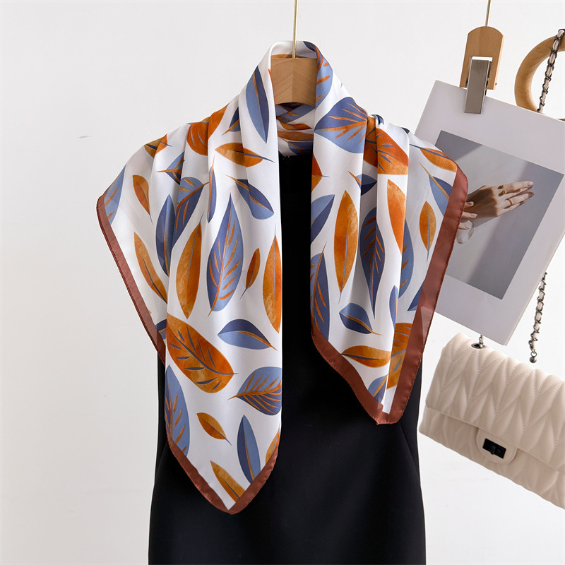 Lüks Marka Baskı 70 cm Kare Eş - Luxury Bags Trending incelemesi ve fiyatı